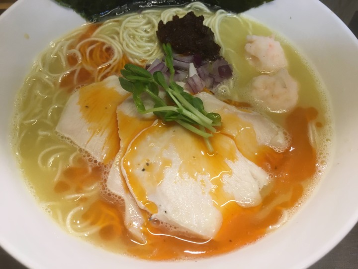 [食記] 麵屋駟，台灣新北新莊，平價可口蝦膏雞白湯拉麵！