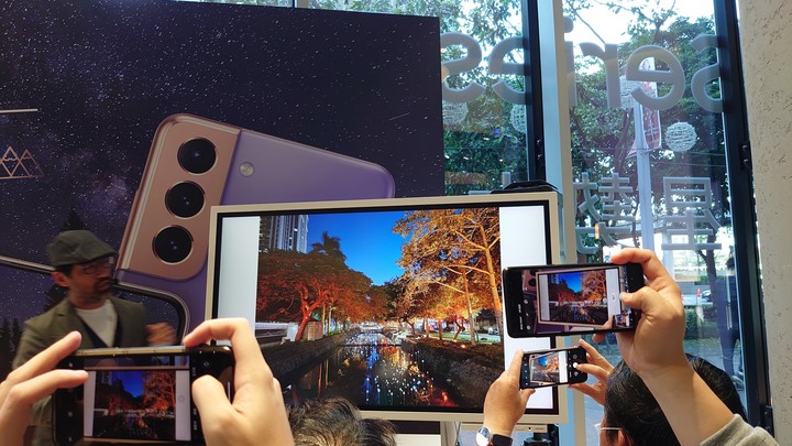 唯有S21才能超越S20 搶先體驗Galaxy S21 5G系列(手機界單眼)