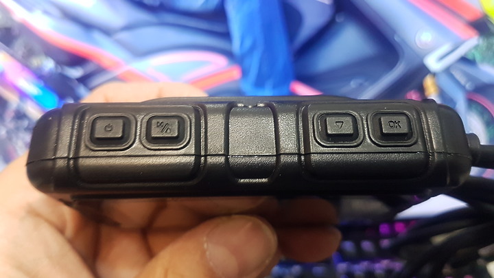點我看大圖 飛樂 M98 主機防水行車紀錄器 開箱+ TMAX DIY拆裝分享 圖多慎入...