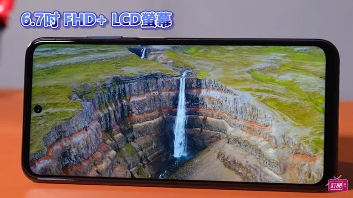 HTC D21 PRO 開箱!5000mAh電量 加上6.7吋HDR 顯色螢幕,實機如何!?