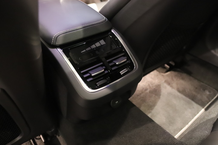 再次入坑Volvo，北歐旅行車才是我的菜