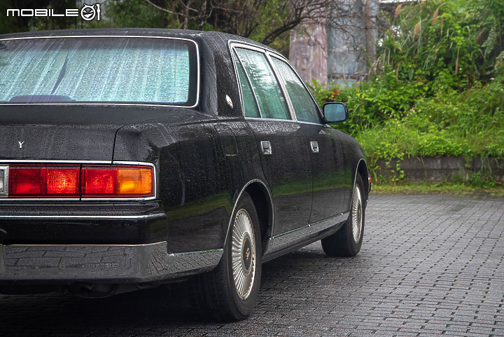 Toyota Century 5.0 V12 國內試駕|值得尊敬的日系豪華旗艦!