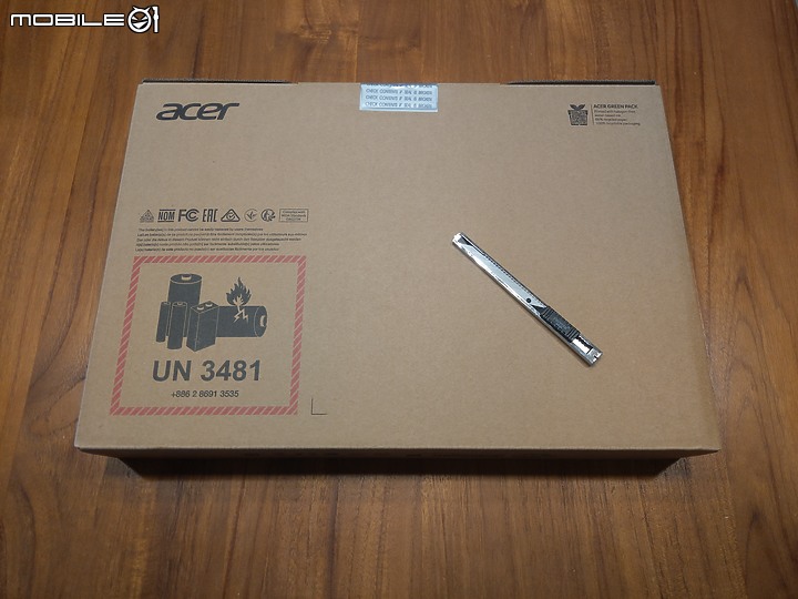 [更新。換SSD][開箱] Acer Spin 5 SP513-54N-5979 13.5吋翻轉觸控筆電