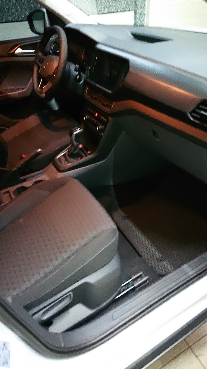 T-Cross 230 TSI 智能特仕版 開箱