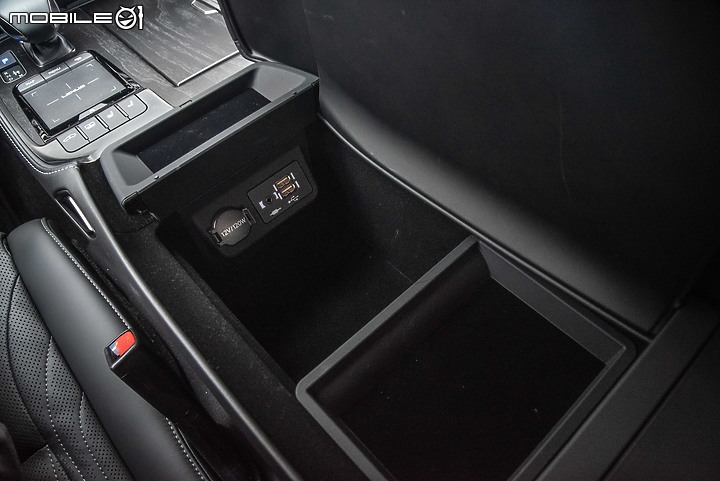 Lexus小改款LS500h旗艦版試駕|科技、工藝同步進化,日式奢華再次完整體現!