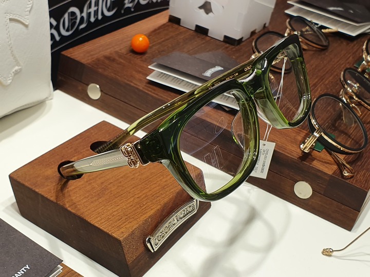 米蘭‧米藍眼鏡精品【東門店】，時尚空間與專業驗光的結合