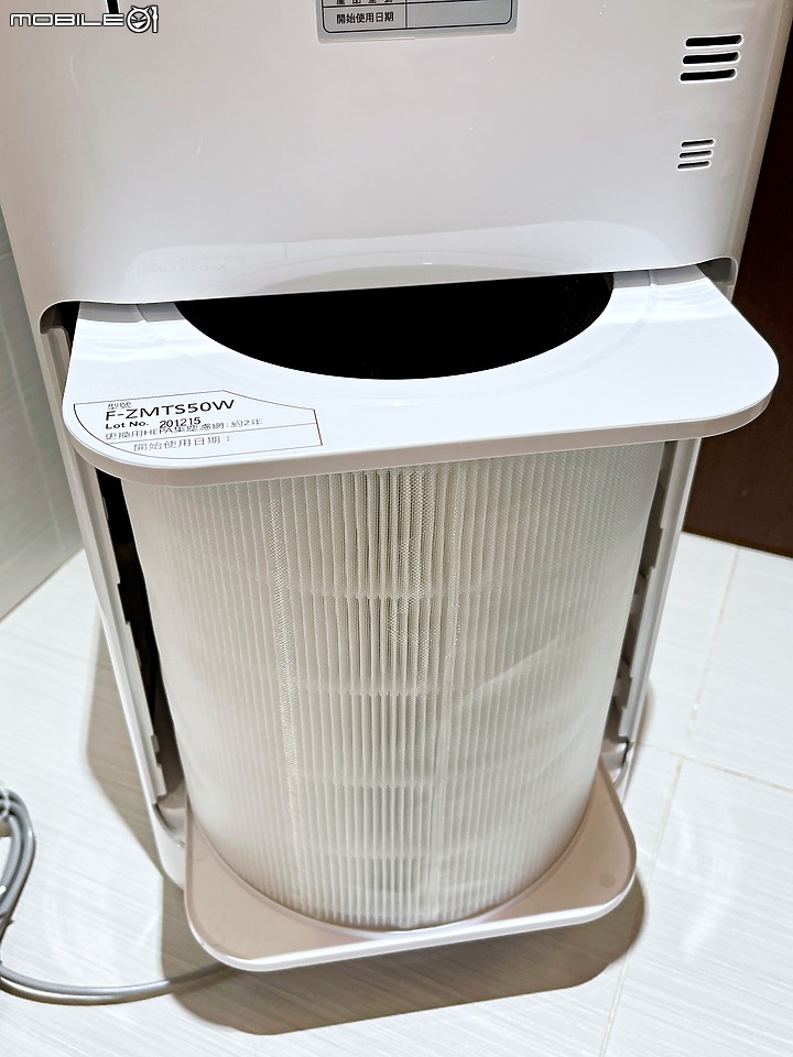 過濾淨化一機全搞定 - Panasonic F-P50HH 空氣清淨機 開箱&使用分享