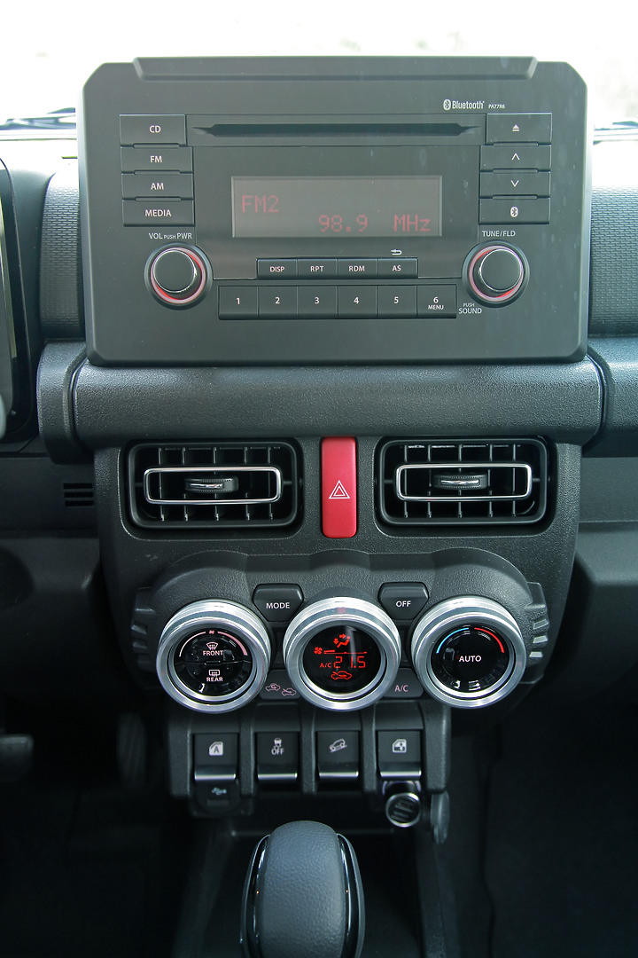 new Jimny JB74水泥灰開箱