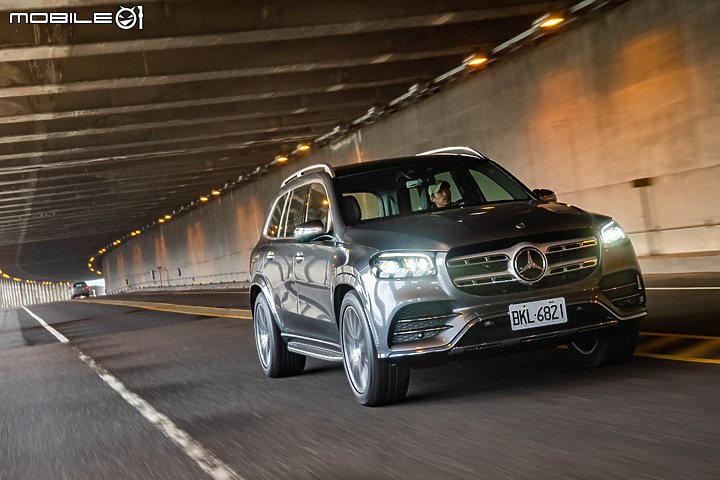 這才是市場要的七人大型豪華休旅車|Mercedes Benz GLS 450 4Matic+ 試駕