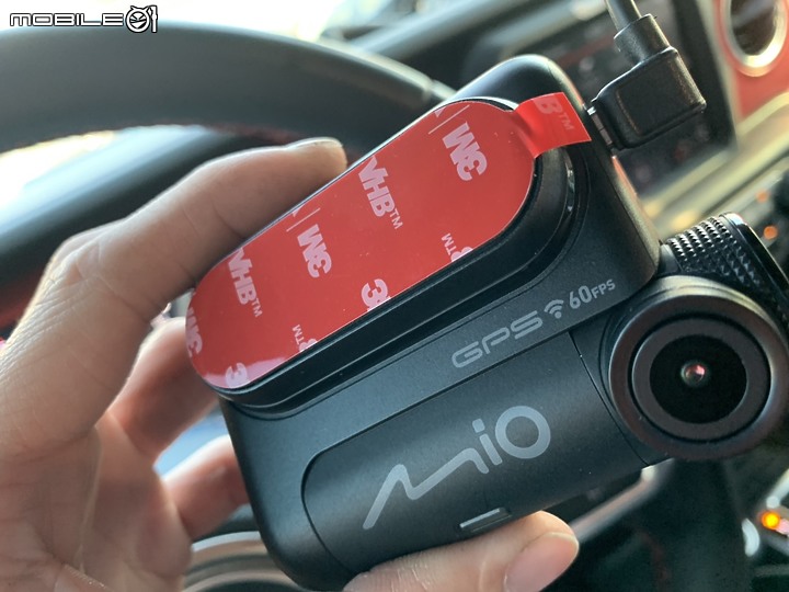 【試用 Mio MiVue&trade;848 】開車上路必備的全面防護行車紀錄器