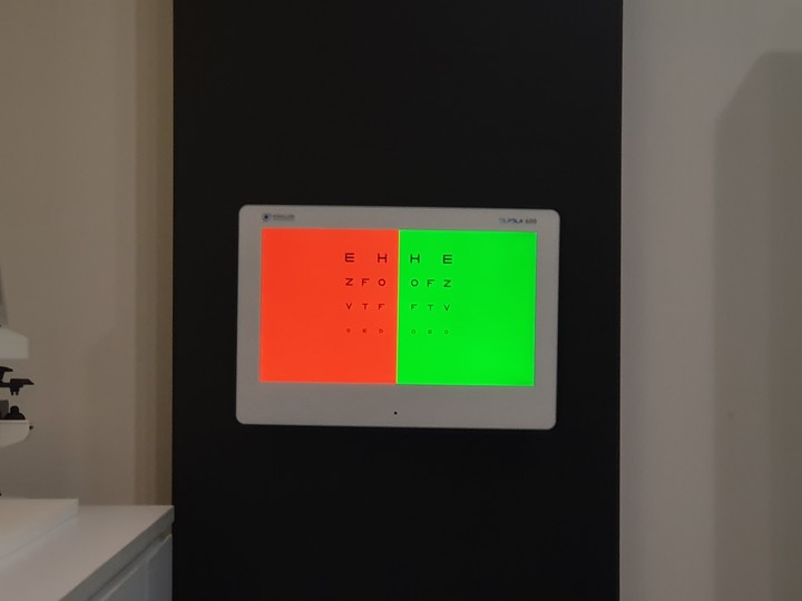 米蘭‧米藍眼鏡精品【東門店】，時尚空間與專業驗光的結合