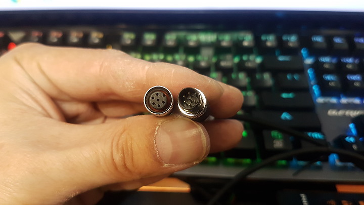 點我看大圖 飛樂 M98 主機防水行車紀錄器 開箱+ TMAX DIY拆裝分享 圖多慎入...
