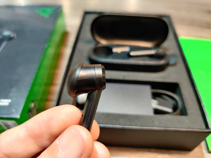 【皮卡丘x雷蛇雙開箱！】  Razer Hammerhead True Wireless 真無線耳機