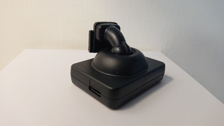 雙入手NEXTBASE A161行車紀錄器和雙USB車用充電器/車窗擊破器
