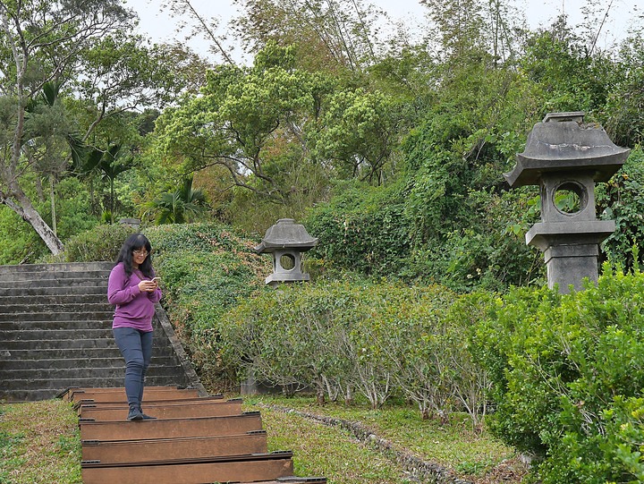 【小惡魔慶牛年】花蓮 玉里 神社殘蹟 — 2座鳥居與17座石燈籠，彷彿一秒到日本 — 鼠末牛初之防疫返鄉之旅第4站