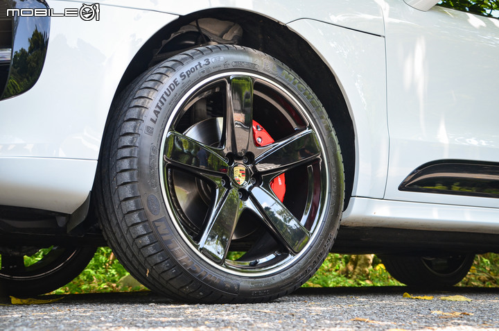 Porsche Macan GTS 試駕,一應俱全的跑車魂休旅!