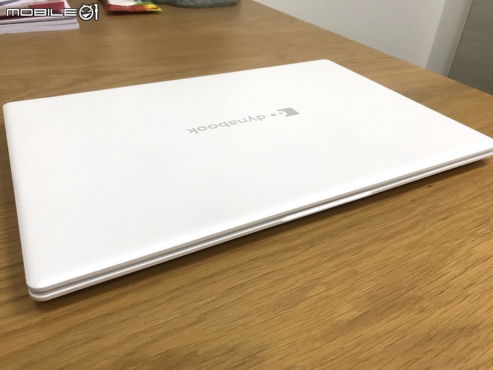 文書筆電 Dynabook CS50L 快速開箱