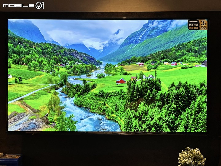[開箱]影音雙享 夢想中的客廳Panasonic 65HX750W & SoundBar SC-HTB250