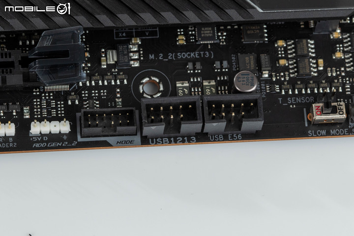 ROG X570 CROSSHAIR VIII Dark Hero 主機板實測 靜音低調的高效能 X570 平台選擇