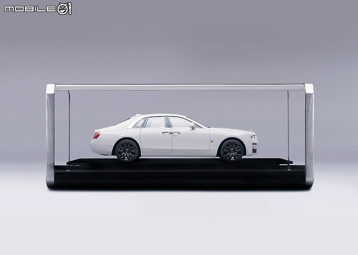 【新訊】身價媲美平價進口車!Rolls-Royce推出New Ghost 1/8比例模型!