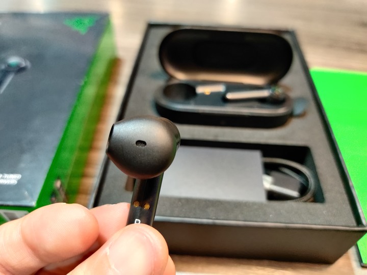 【皮卡丘x雷蛇雙開箱！】  Razer Hammerhead True Wireless 真無線耳機