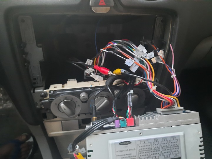 重低音和擴大機