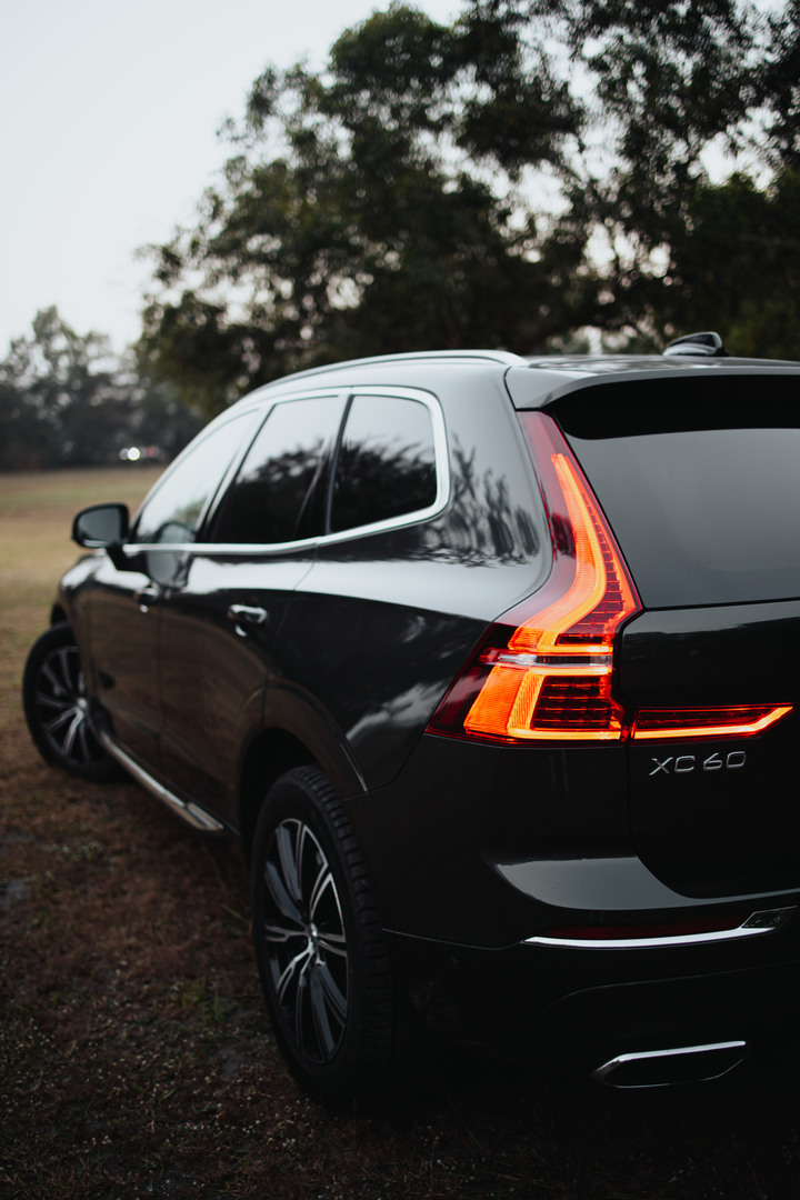 XC60 T8 Recharge Inscription PHEV 雙能電動體驗心得。