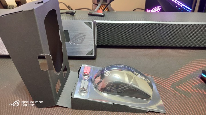 ROG Keris Wireless(簡單開箱)