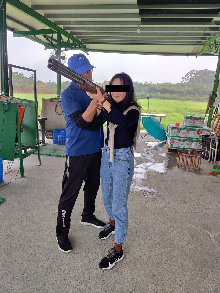 【小惡魔慶牛年】人生必需體驗一次的實彈飛靶+宜蘭美食分享