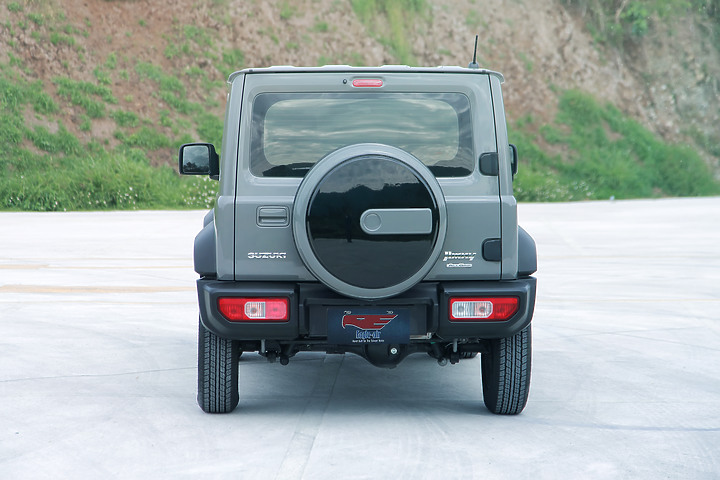 new Jimny JB74水泥灰開箱