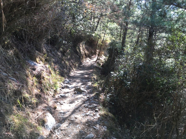 一輩子只「爬」一次的玉山前峰