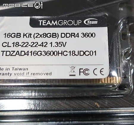 點我看大圖 APU 4000 也適用 AMD 優化版 T-Force DARK Z 阿法α 簡單開箱