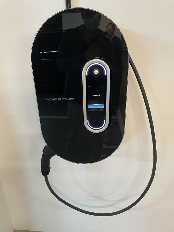 【Taycan開箱】 538天的等待,純電Porsche Taycan 4S歸來