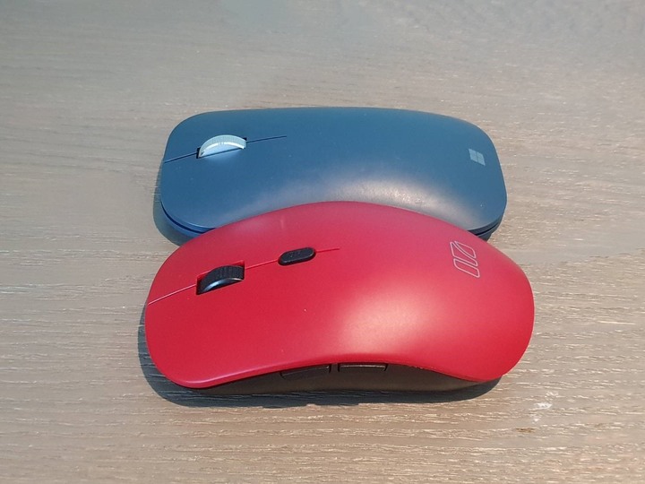 文書用高CP靜音鼠 irocks m26r開箱