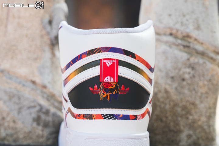 adidas Originals CNY系列鞋款開箱 花卉、拉環與瑞獸都加入設計細節!