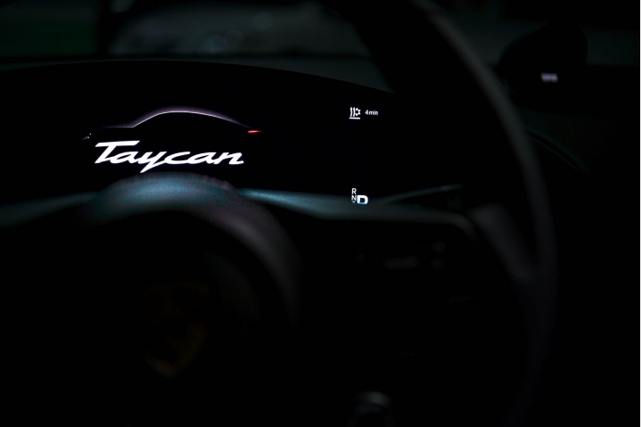 【Taycan開箱】 538天的等待,純電Porsche Taycan 4S歸來