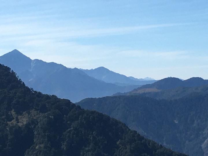 一輩子只「爬」一次的玉山前峰