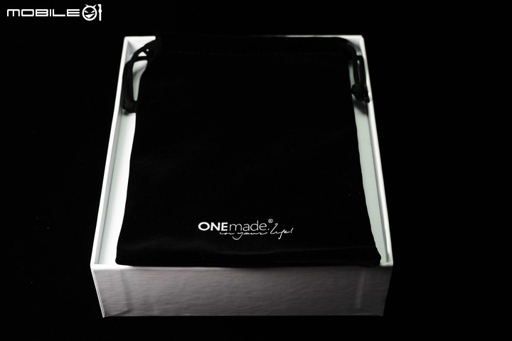 點我看大圖 ONEmade Pro 多功能無線投影轉換器 開箱實測分享