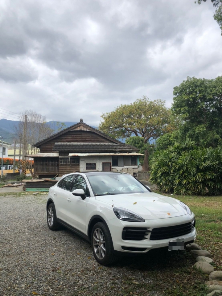 Cayenne Coupe 2021環島