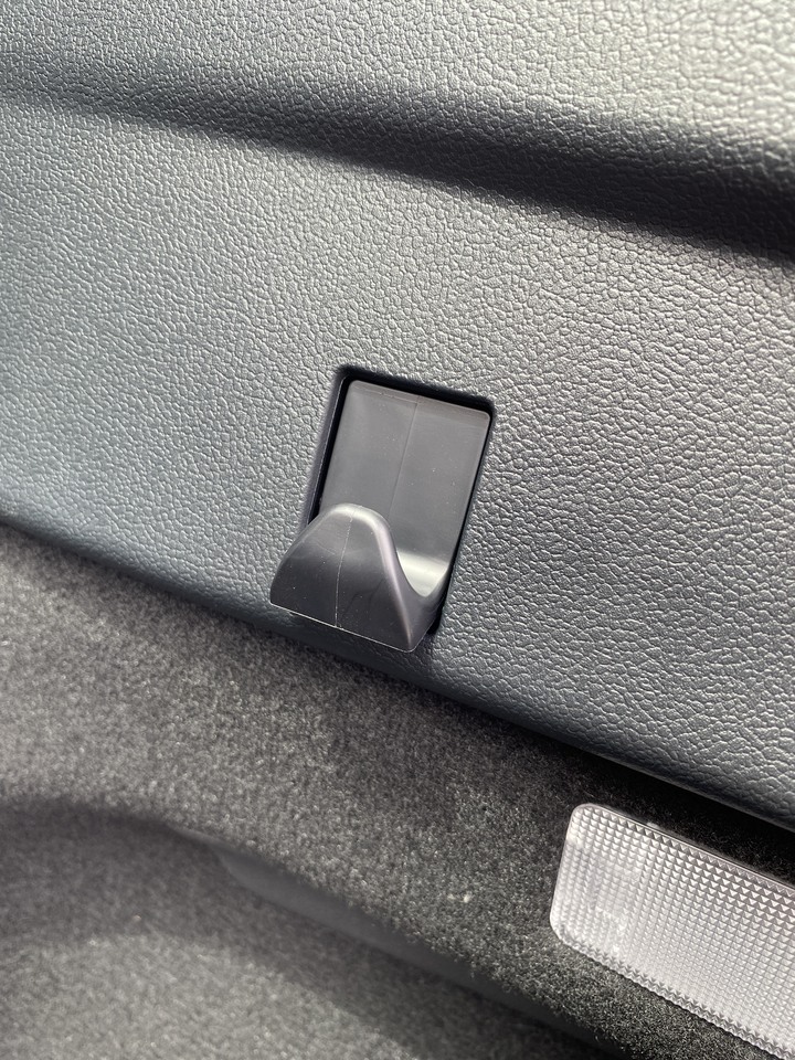 Prius PHV一個月心得，這裡有車友嗎？