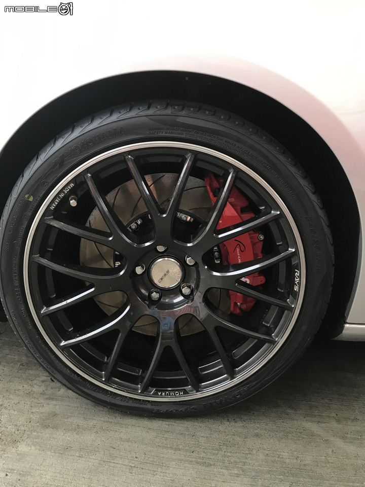 倍耐力P-ZERO 4 上車啦!