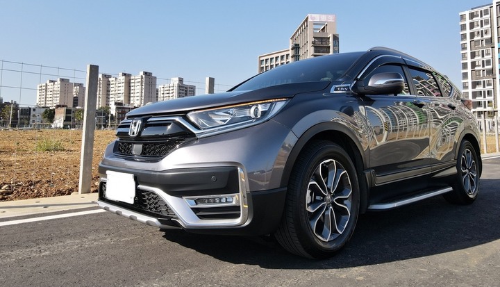 CRV5.5 幫小灰拍個寫真集！