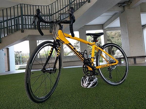 富士Fuji ACE24 兒童款公路車開箱