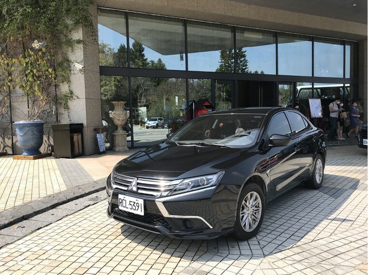 高鐵+開Lancer到雲品酒店，滿足的國旅兩天一夜