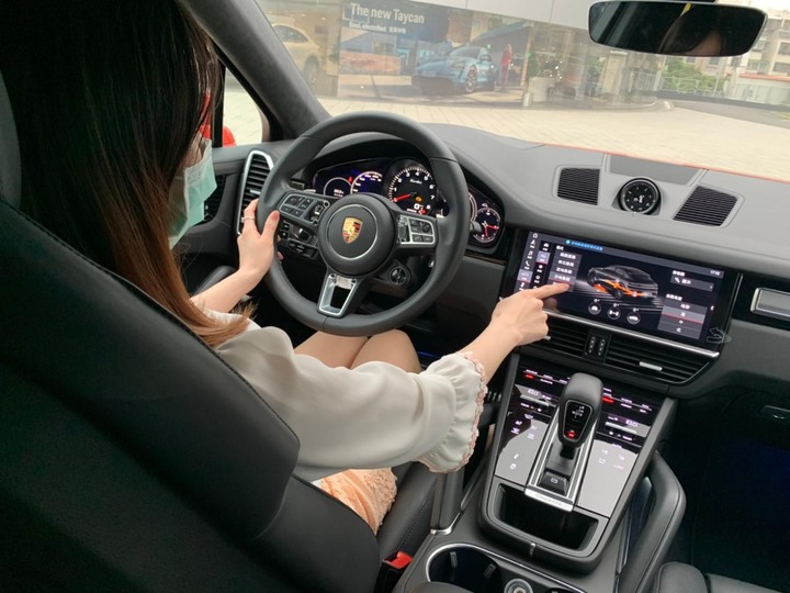 太座視角裡的Cayenne Coupe vs Cayenne