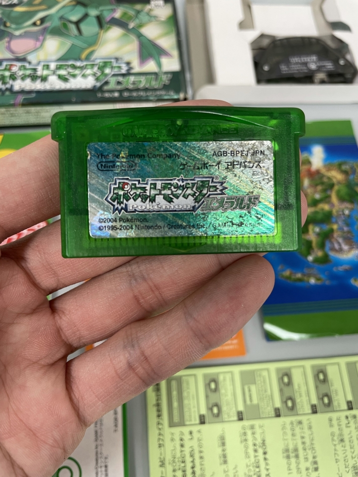 GBA主機&amp;神奇寶貝綠寶石卡帶 開箱