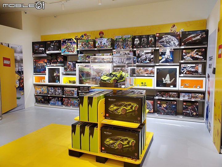 【採訪】Lego樂高授權專賣店進駐台中大遠百,同場加映高美濕地、洲際棒球場等在地化作品!