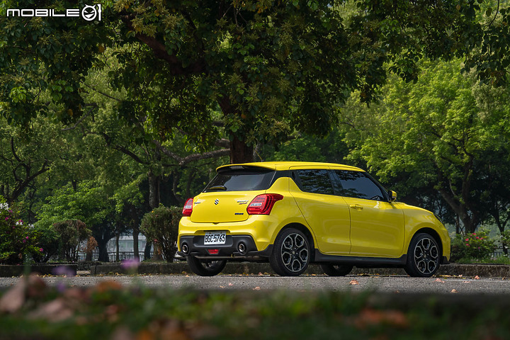油電小鋼炮 SUZUKI Swift Sport Hybrid 試駕|手打腳踩真樂趣