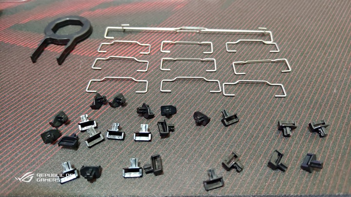 ROG PBT Keycap set鍵帽組(簡單開箱)