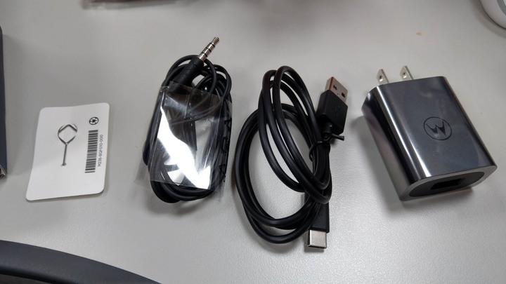 點我看大圖 Moto g9 PLAY 開箱